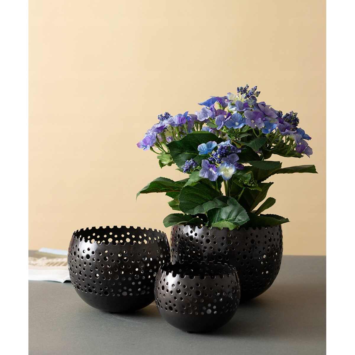 2 szt. DONICA TWINKLE czarna metalowa