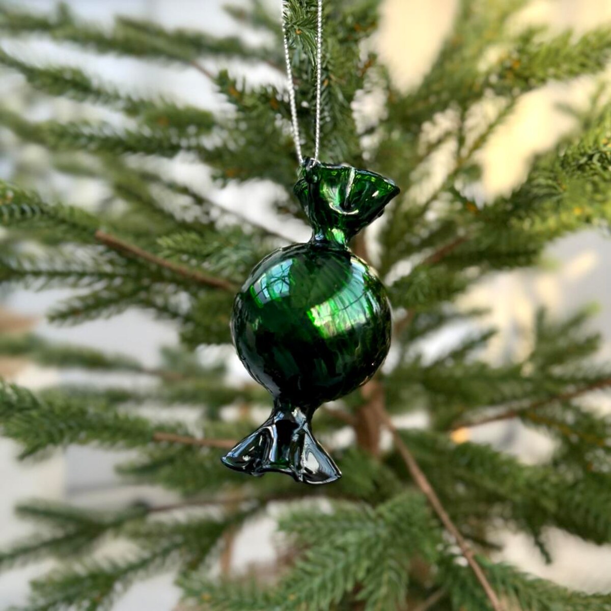 VILLA ITALIA Bombka szklana CUKIEREK green 9 cm