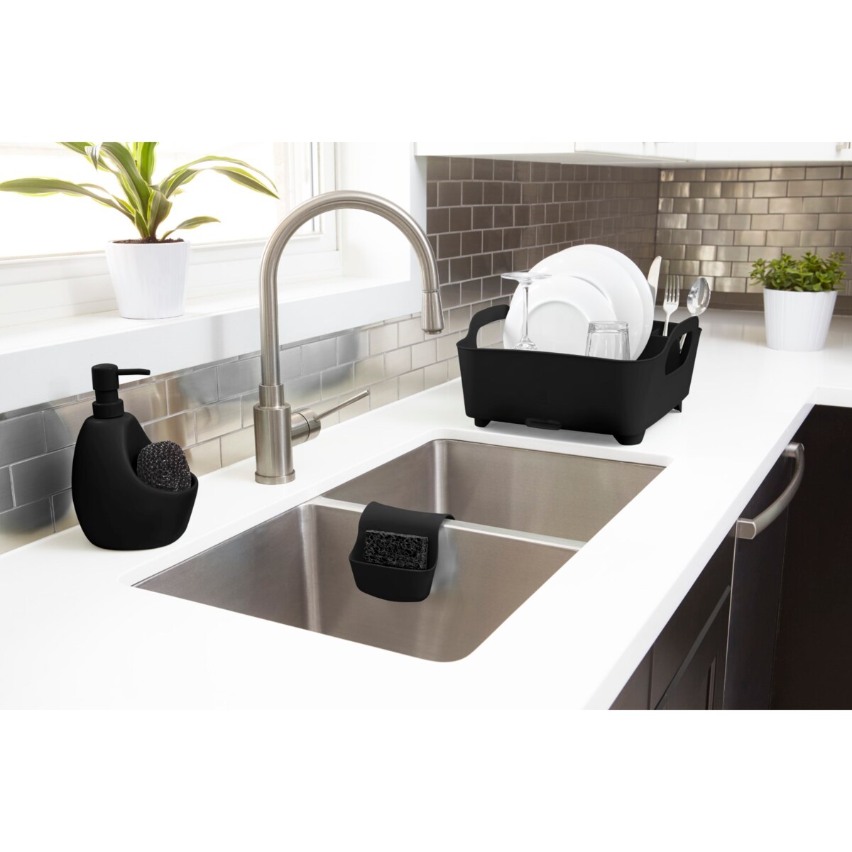 Dozownik do mydła lub płynu z gabką czarny Joey, Umbra