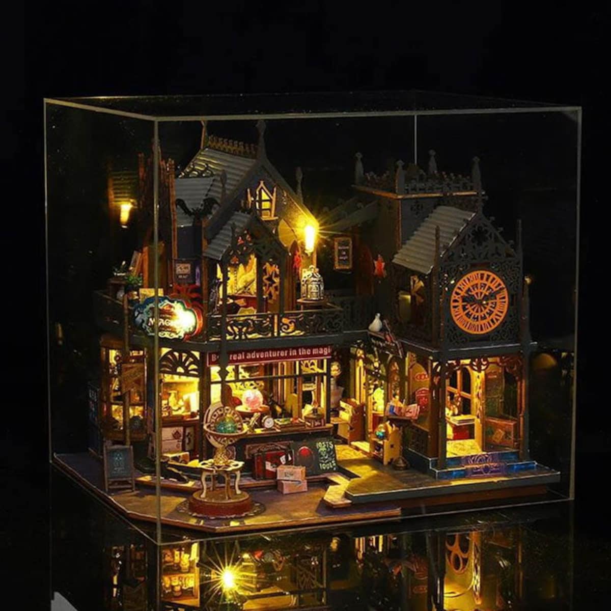 Miniaturowy domek - Gildia czarów i proroctw