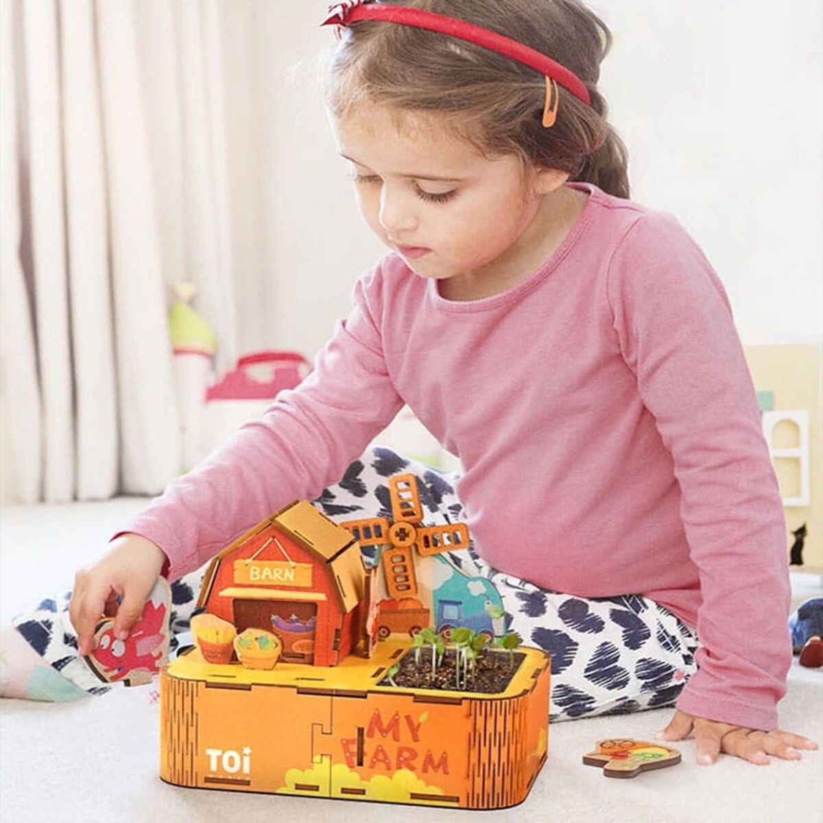 Domek DIY z ogródkiem Puzzle 3D - Ogródek Freddy