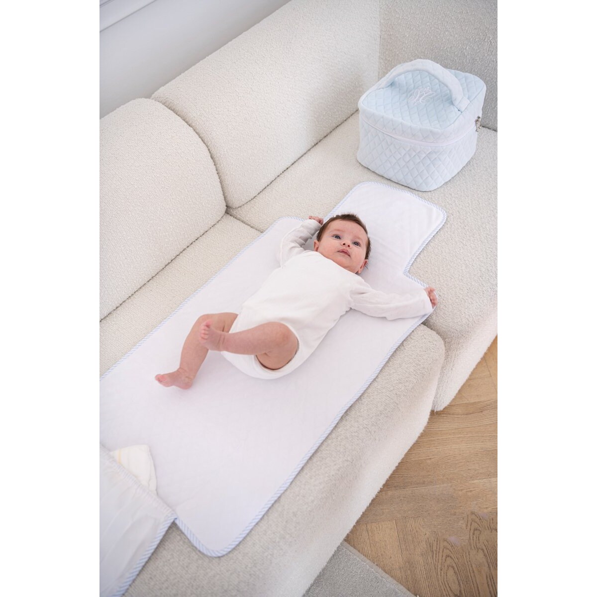 Mata do przewijania błękitna