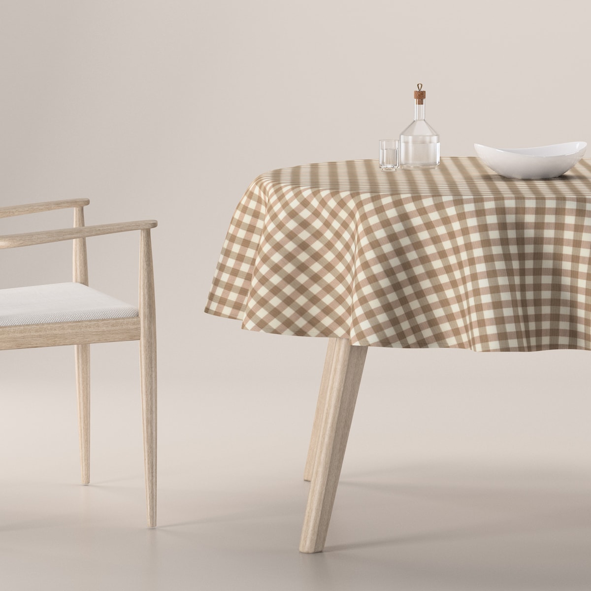 Obrus okrągły 130 x 130 cm beżowo-biała kratka (1,5x1,5cm)