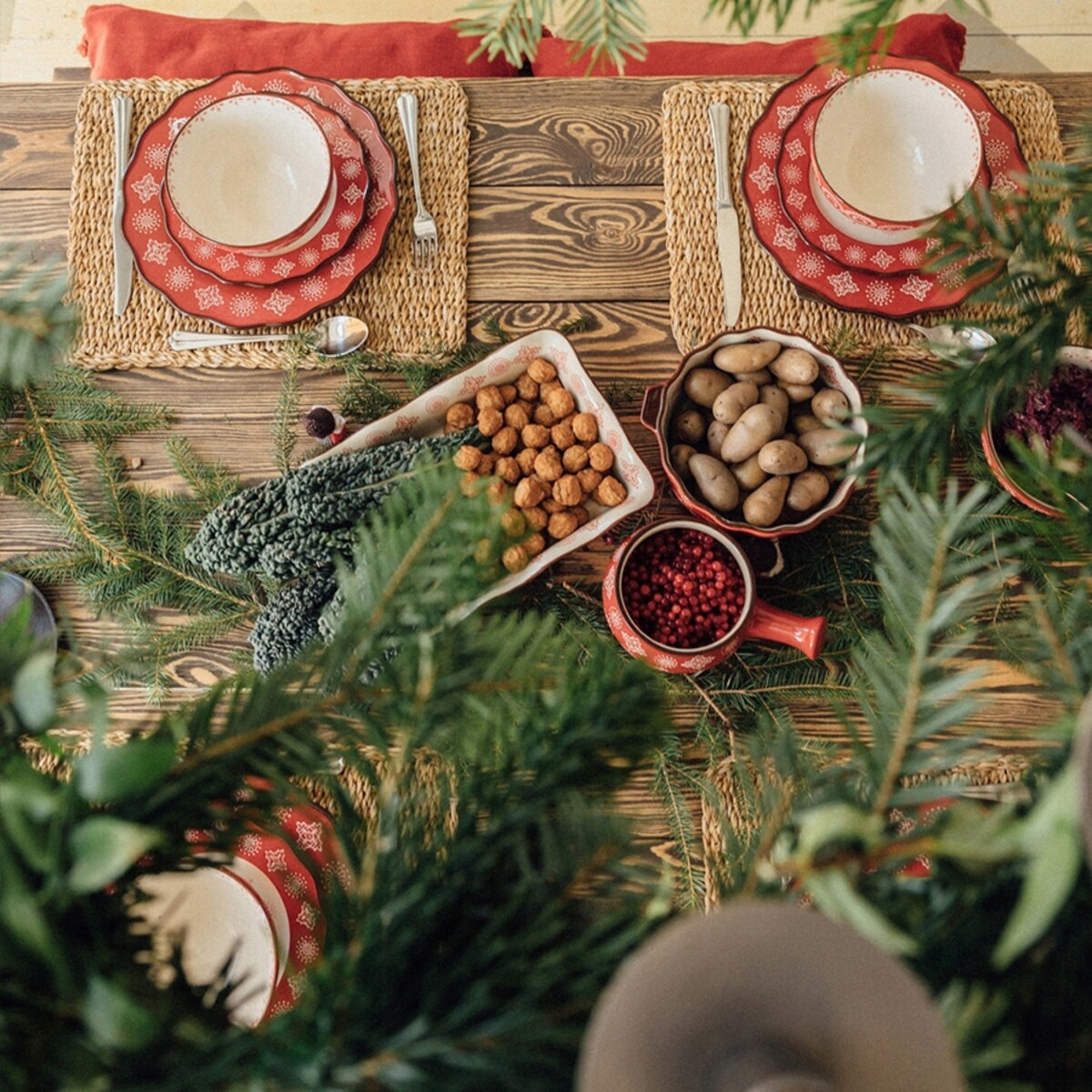 PATERA ŚWIĄTECZNA GWIAZDA czerwona 30x30cm