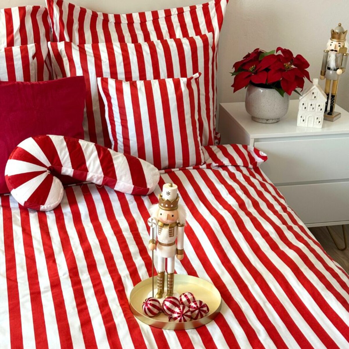 Pościel bawełniana 140x200 cm Pasy Czerwone walentynkowa Szyte w Polsce