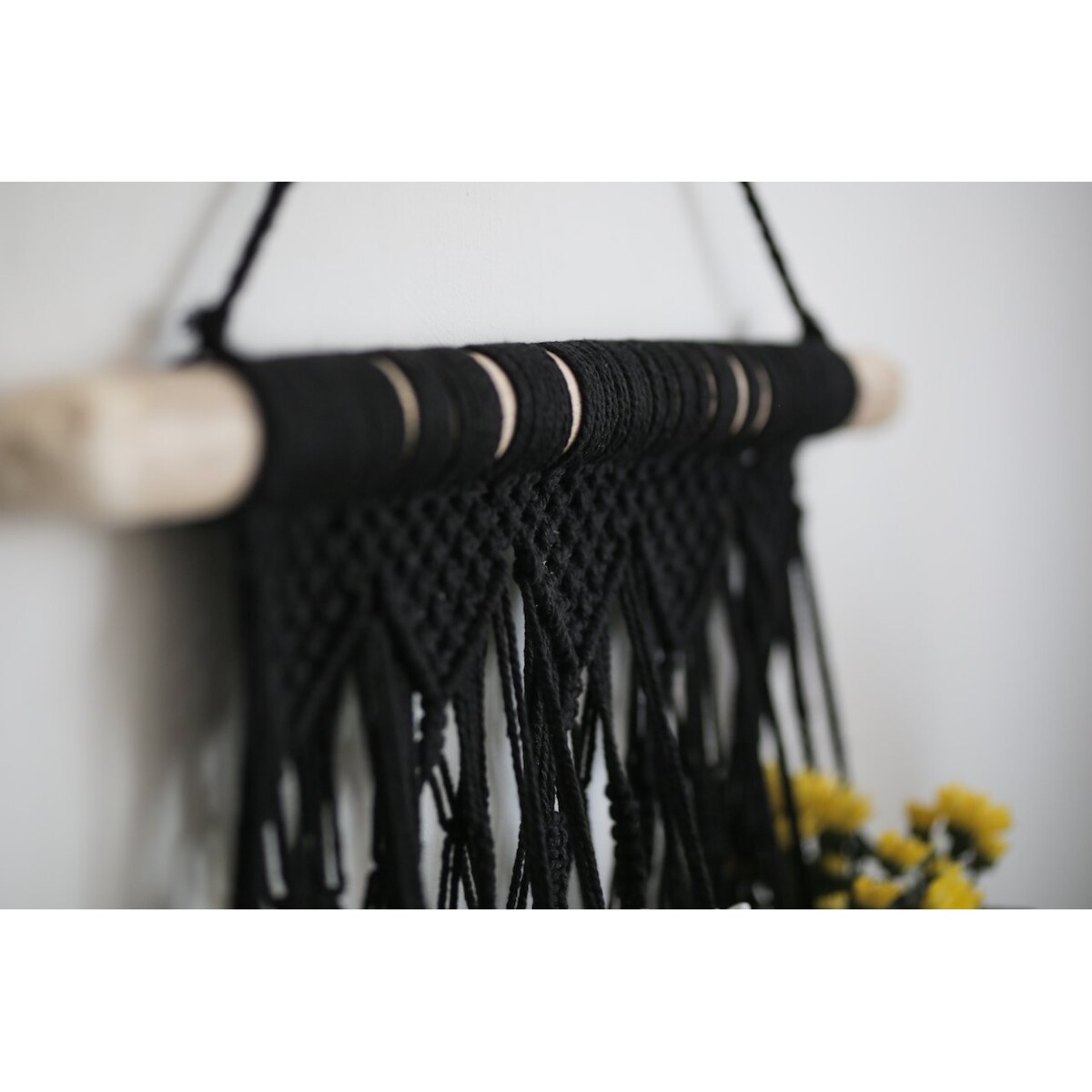 KWIETNIK MAKRAMA NA 5 DONICZEK CZARNA