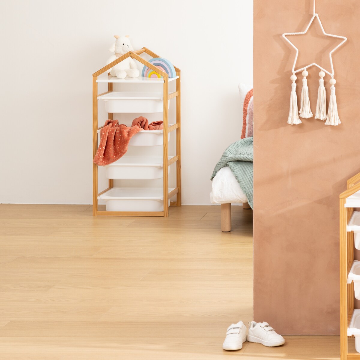 Wysoki regał domek na zabawki BAKO, 43 x 30 x 94,5 cm