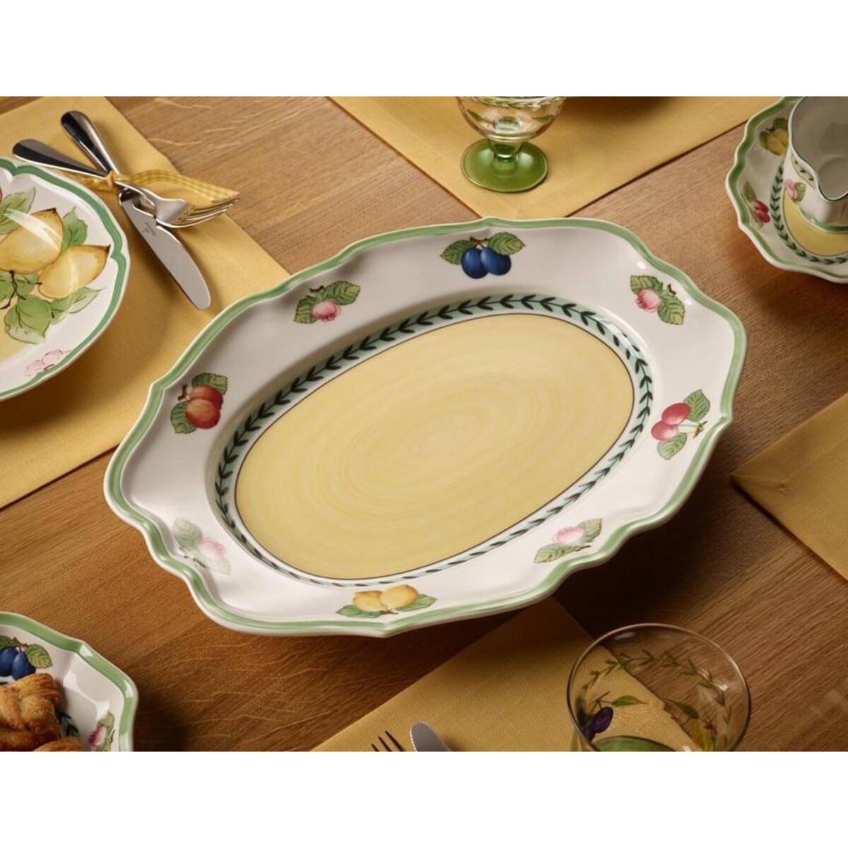 Półmisek owalny French Garden Fleurence, 44 cm, Villeroy & Boch