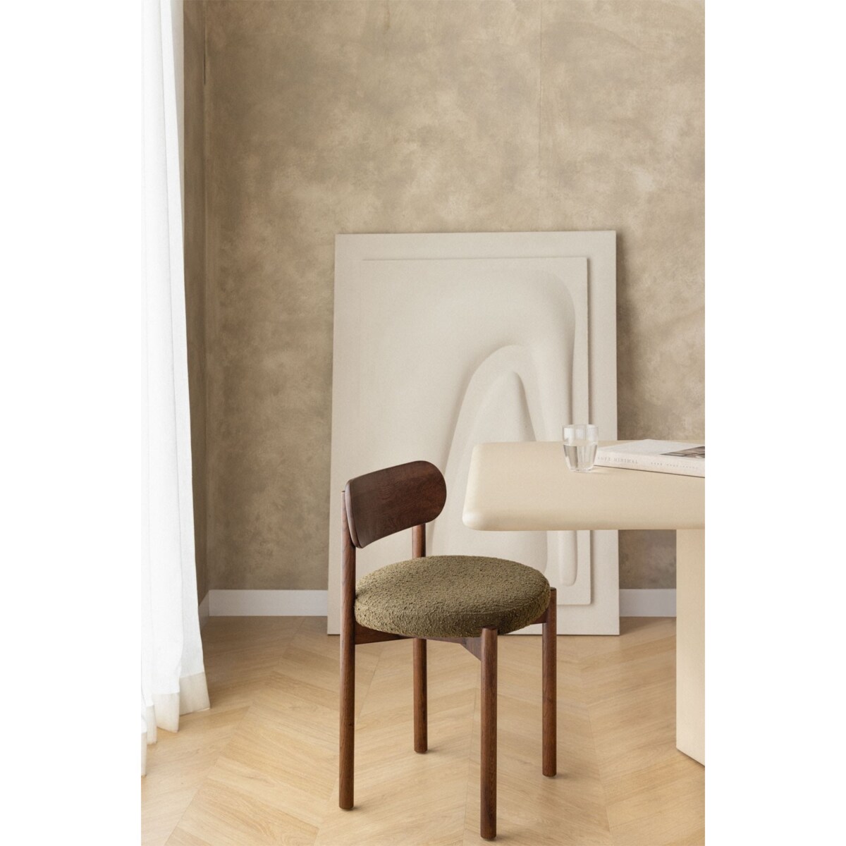 Krzesło do jadalni dębowe, brązowe, bouclé zielone Bianca