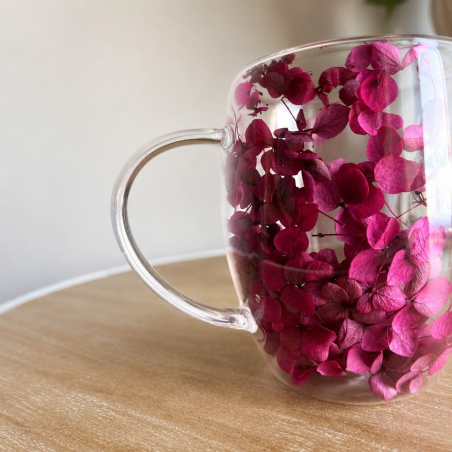 Szklanka termiczna z kwiatami w środku 300ml 1szt, pełna hortensji, burgund bordo SZK218