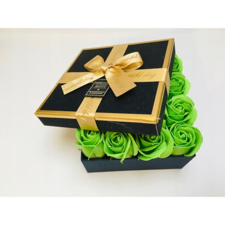 FLOWER BOX PACHNĄCE ZIELONE RÓŻE MYDLANE w pudełku GOTOWY PREZENT kobiet