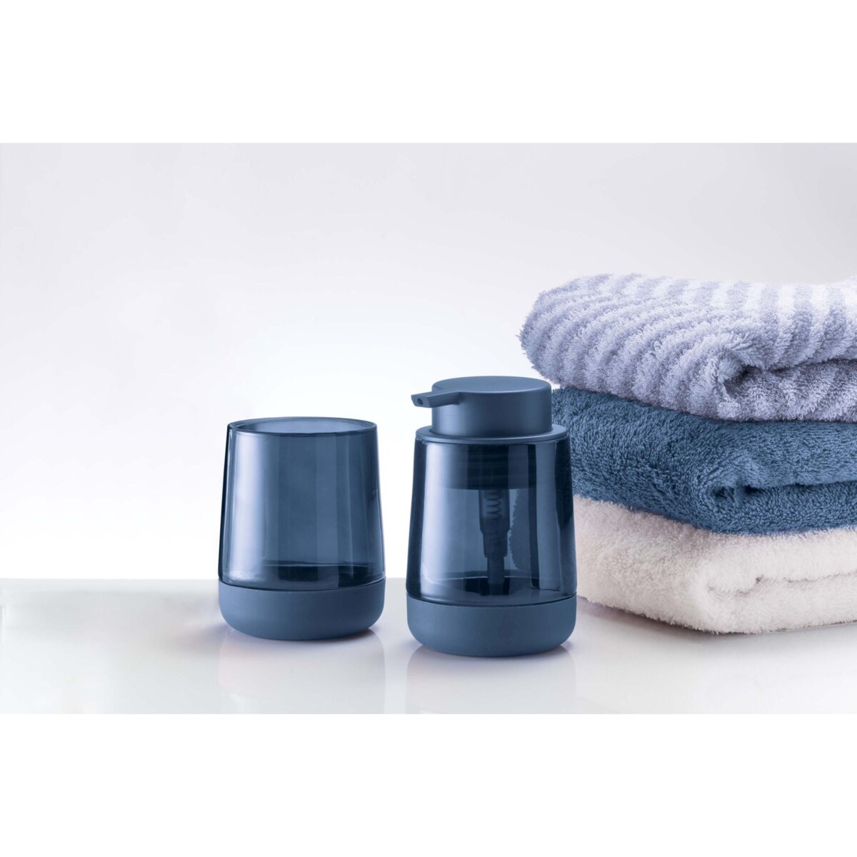 Kleine Wolke Belly Kubek łazienkowy niebieski