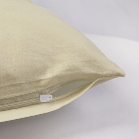 Poszewka satynowa 70x80 kolor Krem
