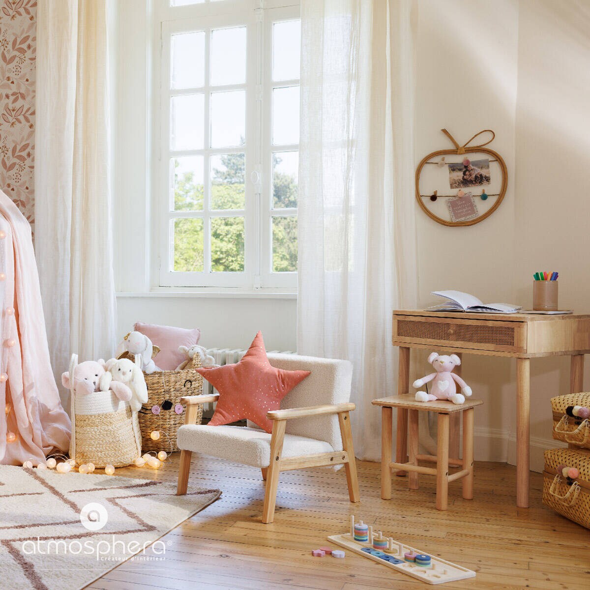 Drewniany taboret dziecięcy WOOD, 27 x 27 x 32 cm