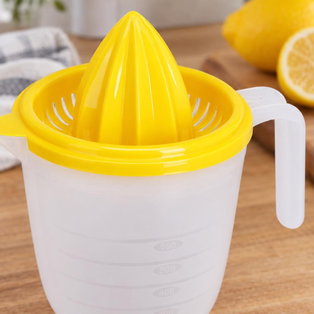 Wyciskacz do cytryn z dużym pojemnikiem, 600 ml