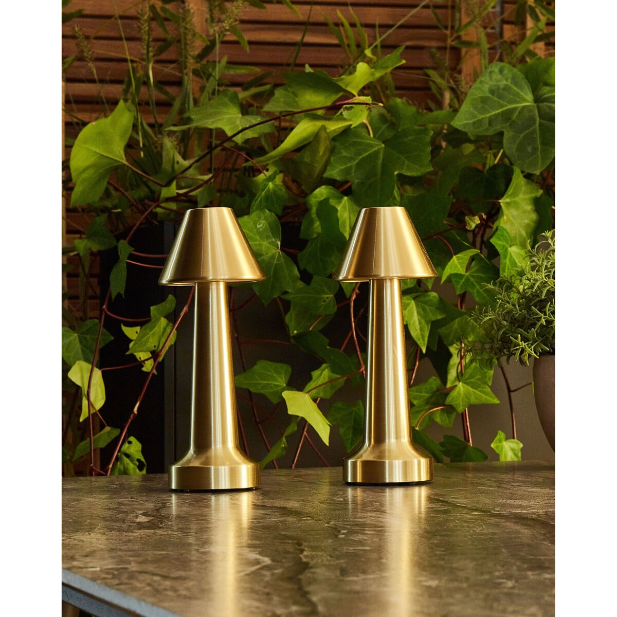 Zestaw 2 lampek stołowych metalowych złoty JOANES