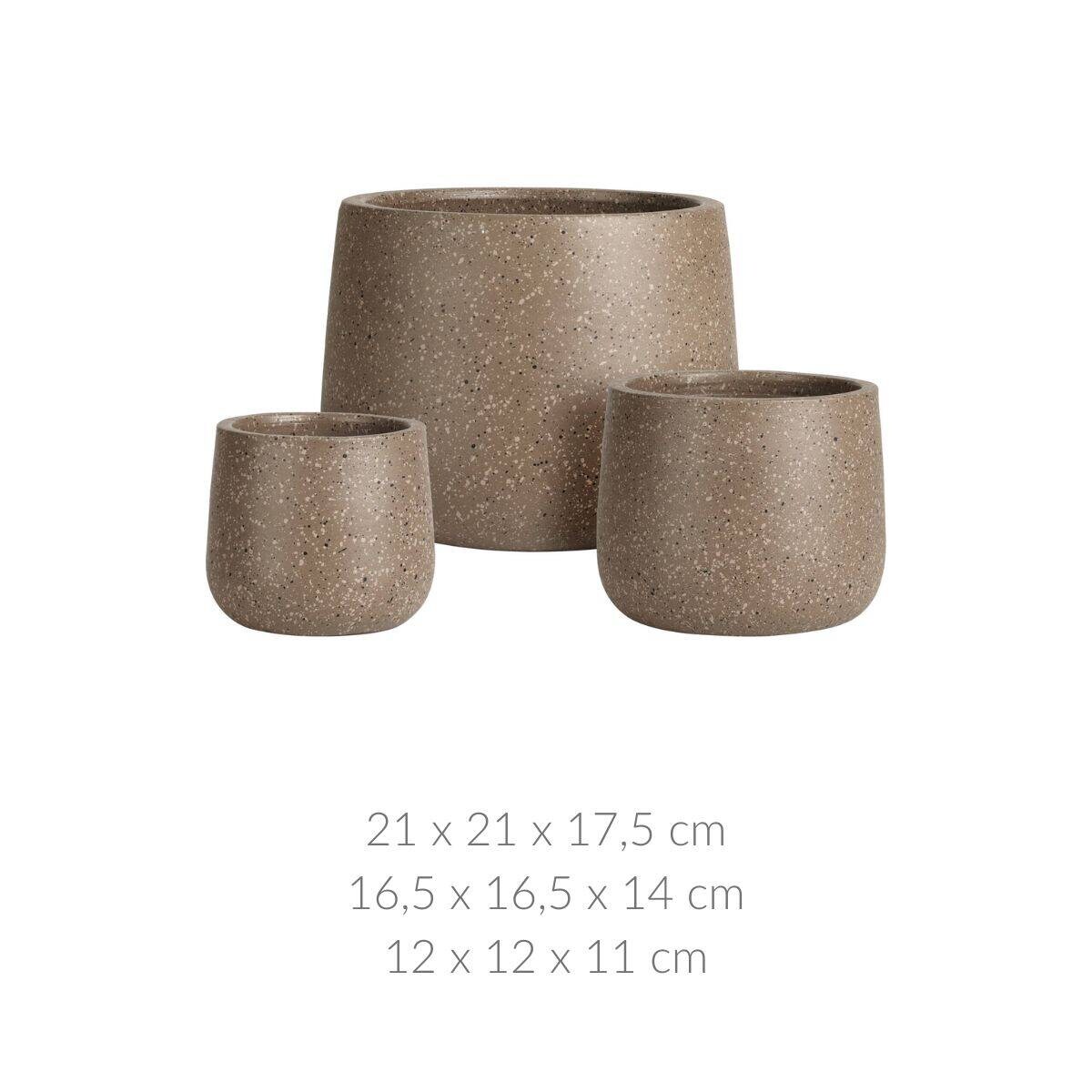 Ceramiczne doniczki na kwiaty o różnych wielkościach, 3 sztuki