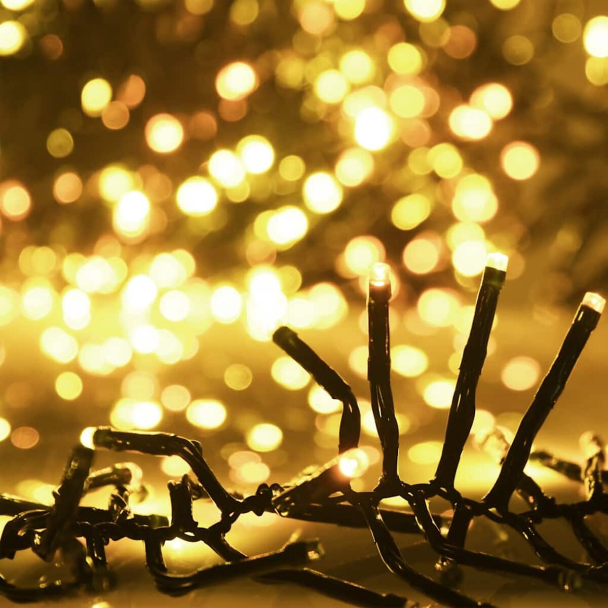 vidaXL Sznur lampek LED, 3000 diod w kolorze ciepłej bieli, 23 m, PVC